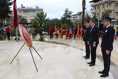 ÇANAKKALE DENİZ ZAFERİ'NİN 109.YIL DÖNÜMÜNDE ŞEHİTLERİMİZ SAYGIYLA ANILDI